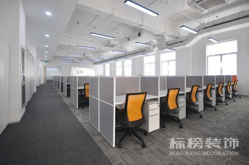 深圳办公室装修如何选择家具？
