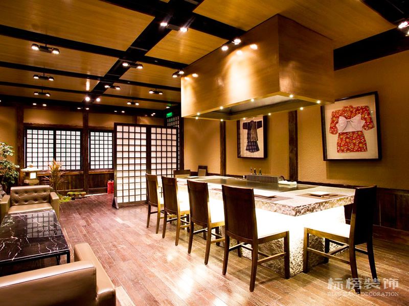 关于深圳餐饮餐厅装修设计要点是什么？
